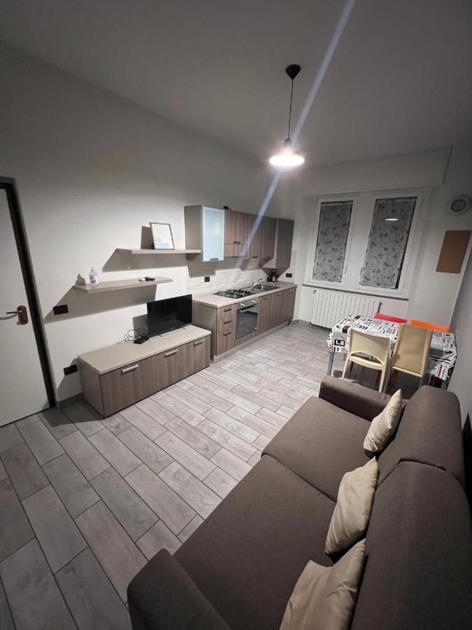 Apartaments Marconi ซารอนโน ภายนอก รูปภาพ